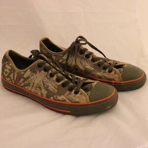 Converse Chuck Taylor All Star Shoes Men’s Size 11 Women 13 Camo Low Top Classic